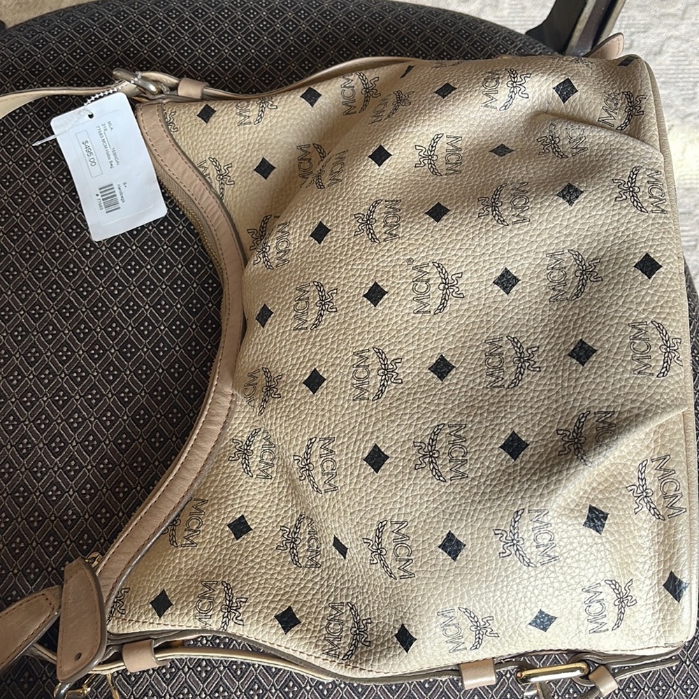 MCM BEIGE VISETOS COATED LOGO CANVAS & LEATHER HOBO SHOULDER OR CROSSBODY BAG - Picture 6 of 17